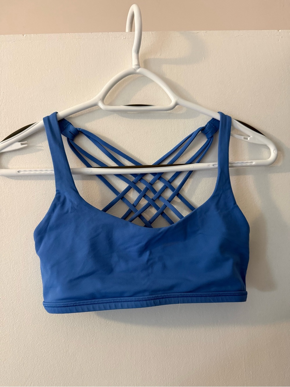 lululemon blue free to be sports bra
